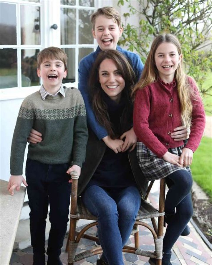 Behind the Lens: The Fascinating World of Kate Middleton Photoshop Photos
