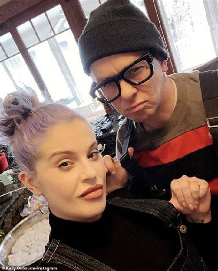 Kelly Osbourne and Husband: A Love Story in the Spotlight